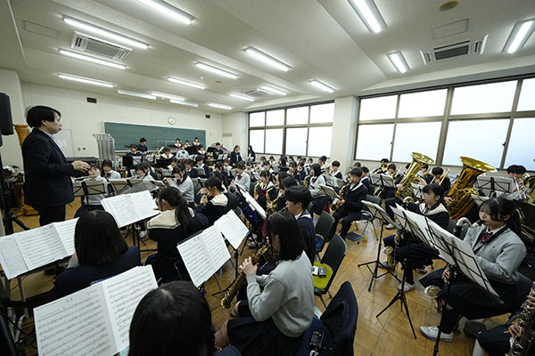 千葉日大_千葉日の中学生の部活加入率は約80％を誇ります