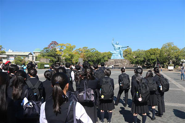 東京都市大等々力_「平和と命の旅(九州修学旅行)」の様子