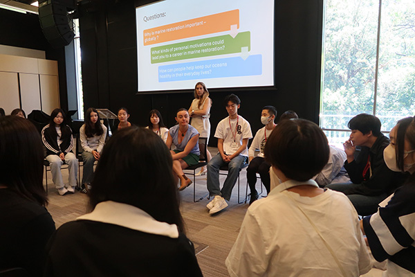 サレジアン世田谷_現地校でのグループワークも得難い経験となりました